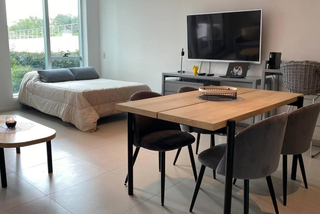 Monoambiente Edificio Domus Full Gym Piscina Infinita Laundry Seguridad24hs *